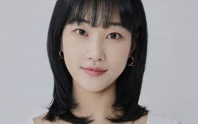 [TEN인터뷰] 박은빈이 선물한 가방 뭐길래…'우영우' 하윤경 "나와 취향 달라, 아직 맨 적 없다"