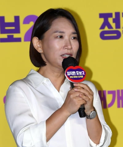 [TEN 포토] 장유정 감독 '영화 '정직한 후보2'도 기대해주세요'