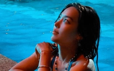 '원빈 조카' 김희정, 꼭지 시절 생각나네…우수에 찬 눈빛[TEN★]