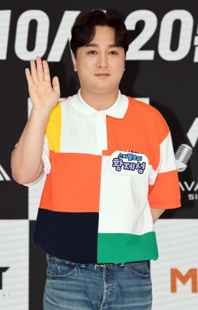 [TEN 포토] 황제성 '시크한 40대'