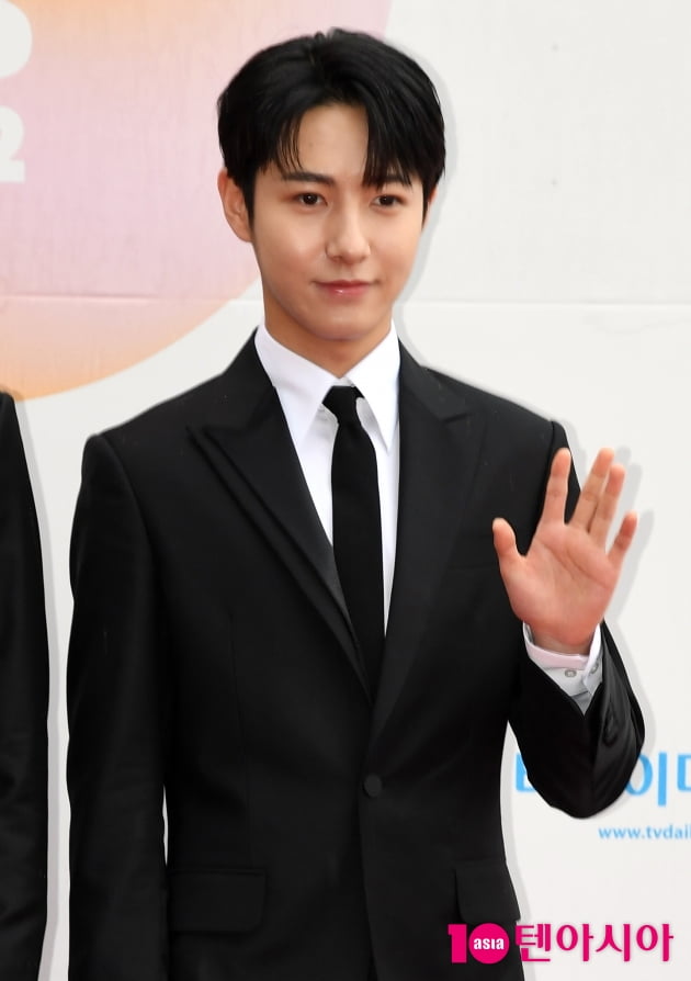 [TEN 포토] NCT드림 런쥔 '두눈에 별을 박은것처럼'