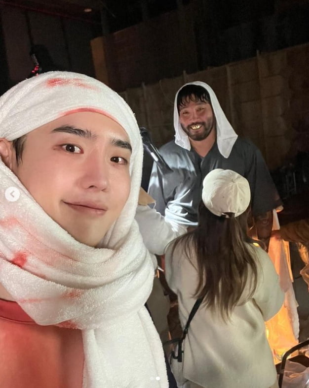 이종석, 훤칠한 외모에 상처가...무슨일?[TEN★]