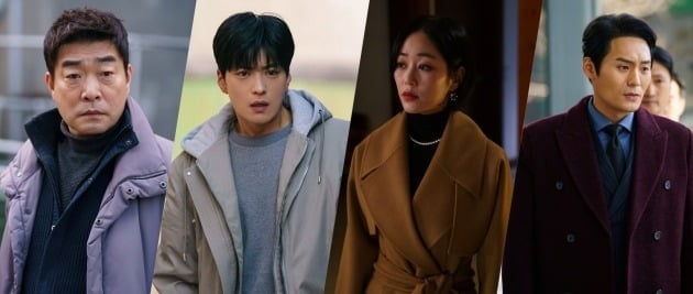 '이혼 선언' 김효진, 독기어린 욕망…손현주X장승조와  본격대립('모범형사2')