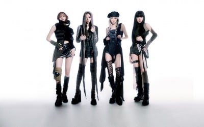 블랙핑크, K팝 걸그룹 최초 美 'MTV VMAs' 무대…리사+팀으로 2관왕 영예