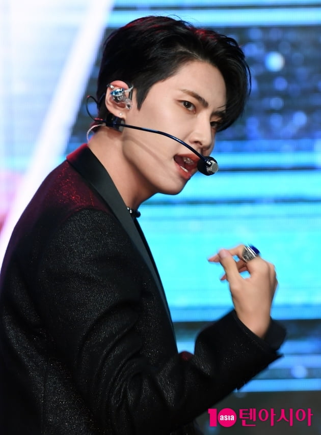 [TEN 포토] 이진혁 '심쿵주의'