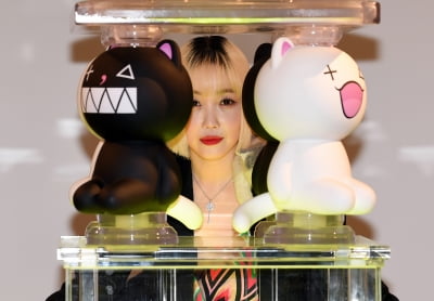 [TEN 포토] 낸시랭 '버블코코와 함께'