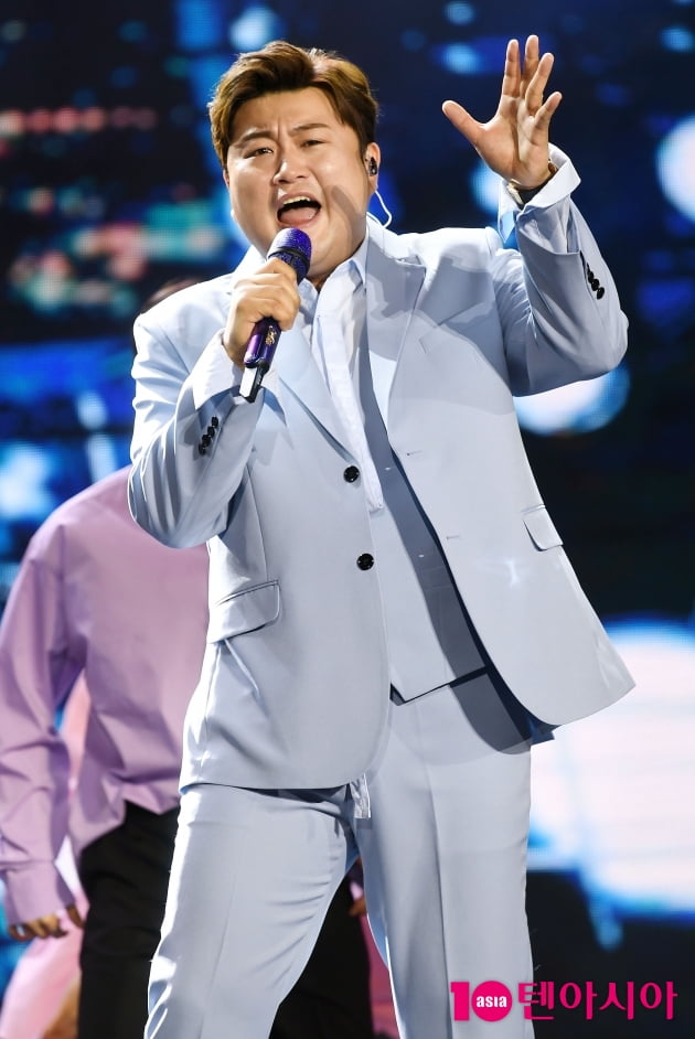 [TEN 포토] 김호중 '폭발하는 보이스'
