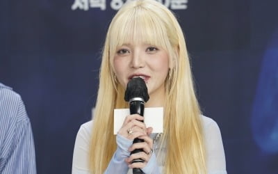 [종합] "다시 예뻐해주지 않을까"…신지민, 왕따 논란으로 AOA 탈퇴→2년만 복귀 심경 ('두번째세계')