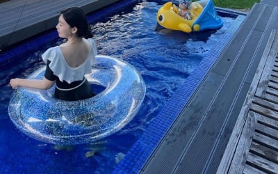 '윤남기♥' 이다은, 다음주면 새신부…모노키니 소화력 '세련+우아"[TEN★]