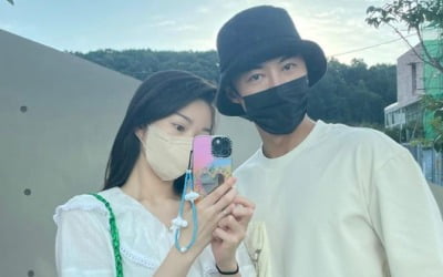 '전진♥' 류이서, 예능 MC 발탁되더니…고급스러워진 자태[TEN★]