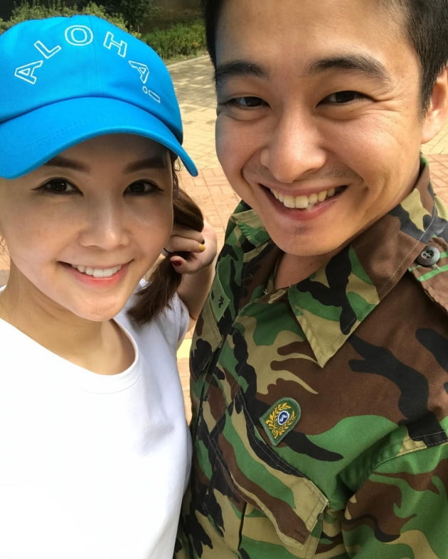 장영란, 군복 입은 ♥한창과도 달달…"나이 들어가는 건지, 추억 먹고 살아"[TEN★]