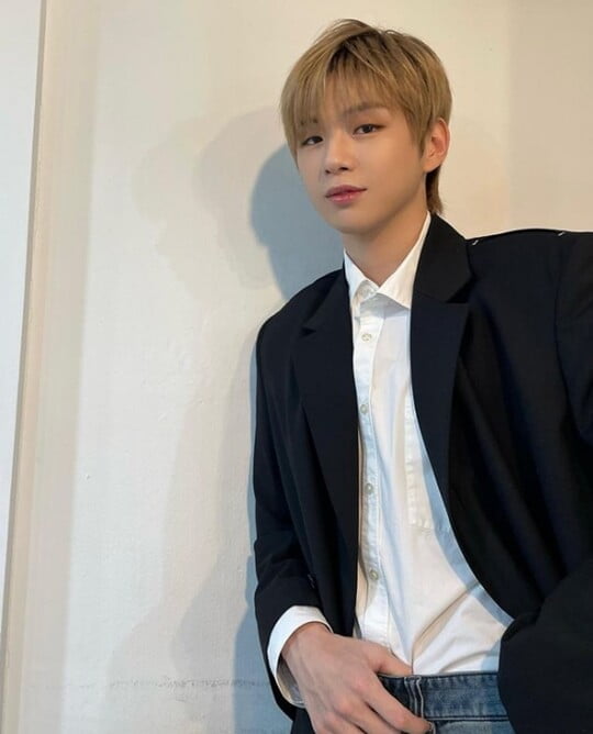 (사진=강다니엘 SNS)