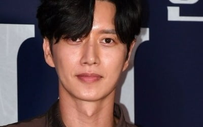 '40대 남자 배우' 박해진, SNS 돌연 비공개 전환 [TEN★]