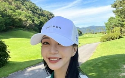 한예슬, 40대에도 '빛나는 미모'…골프장에서 드러낸 '여배우 아우라'[TEN★]