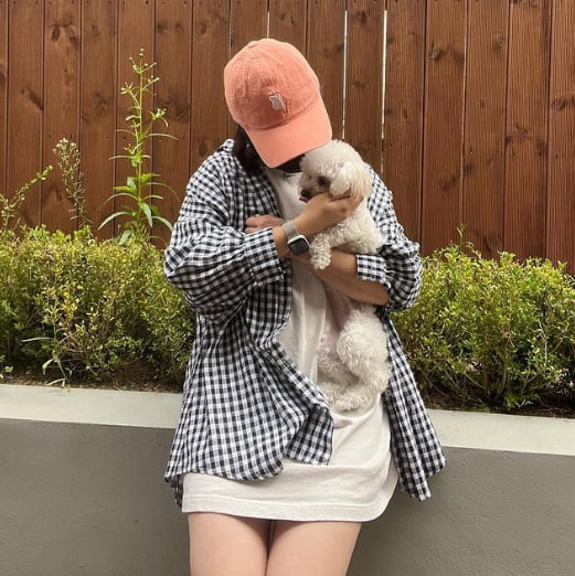 '돌싱글즈' 유소민, 설마 바지 안입었나?…♥연상 남친 생기더니 과감[TEN★]