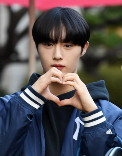 [TEN 포토] CIX 현석 '우월한 비주얼'