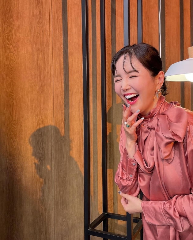 '한방병원장♥' 장영란, 옷을 대체 몇 벌을 갈아입은 거야? "초 단위로 움직여" [TEN★]