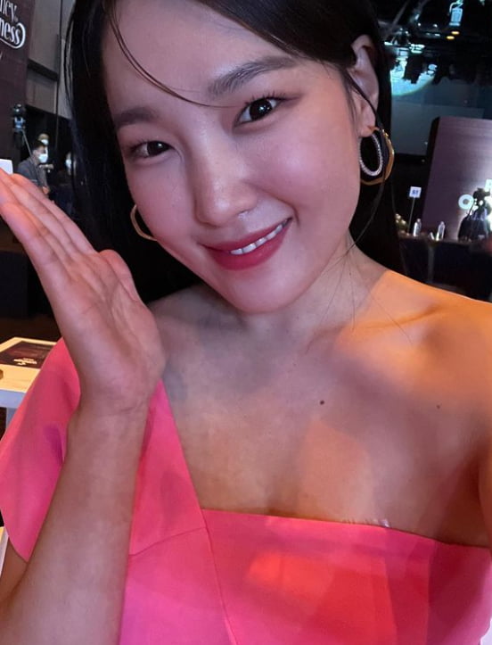 이은지, 나영석 사단 들어가더니 잘나가네…신라호텔 밝힌 미모[TEN★]