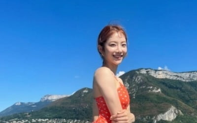 심으뜸, 몸매도 '으뜸'…수영복 입고 뽐낸 탄탄 '애플힘'[TEN★]