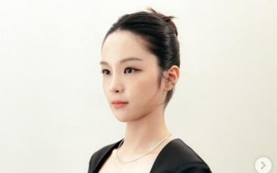 송소희, 단아한 매력의 '국악 소녀'…화사한 비주얼과 개미허리[TEN★]