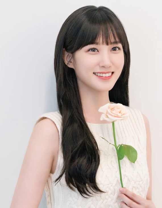 박은빈, '우영우' 시절 벌써 지웠나봐…긴머리로 완벽 변신[TEN★]