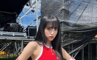 최예나, 카리스마 과시한 '시크 오리'…본업 '아이돌 장인' 모먼트[TEN★]