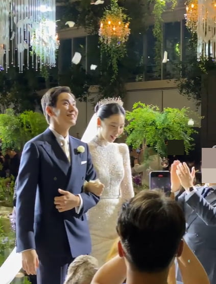 윤남기♥이다은, 5성급 호텔에서 초호화 럭셔리 결혼식[TEN★]