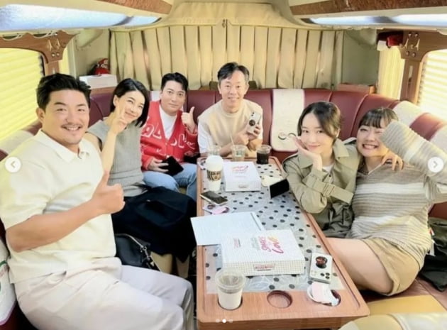 '의사♥' 이정현, 출산후 완벽한 비주얼...행복한 무대인사[TEN★]