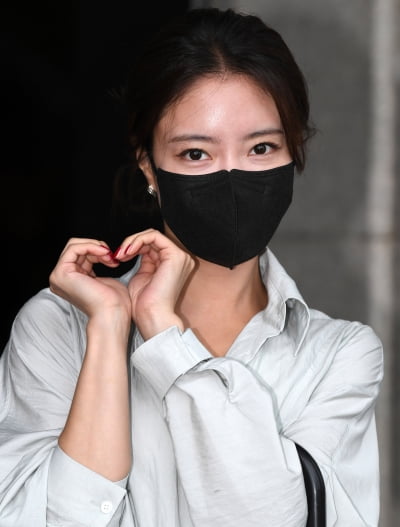 [TEN 포토] 이세영 '사랑스러운 하트'