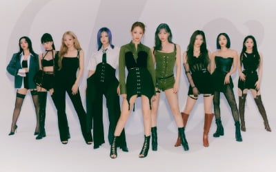 트와이스, 美 '빌보드 200' 3위…'K팝 걸그룹 사상 최다 기록' 달성