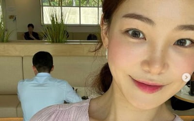 '돌싱글즈' 이아영, 미리 전하는 추석 인사…확신의 맏며느리상[TEN★]