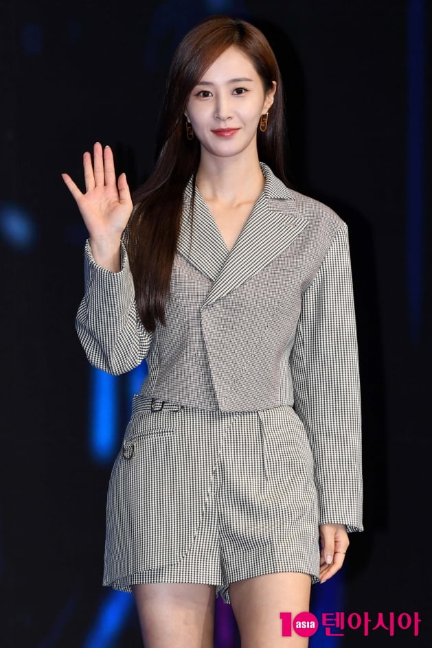 [TEN 포토] 권유리 '예능으로 만나요'