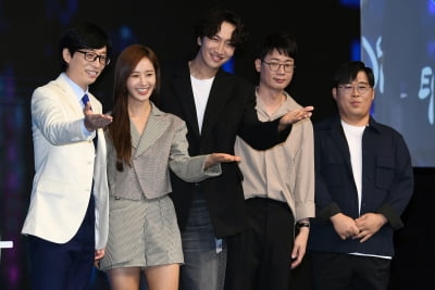 [TEN 포토] 새예능 '더존' 글로벌로 진출