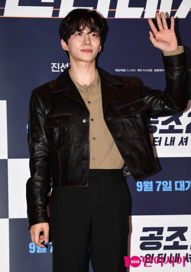 [TEN 포토] 이준호 '공조2 잘볼께요'