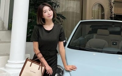 '이지훈♥' 아야네, 세컨카로 하늘색 외제차 가진 느낌…"테라스에 딱 앉기 좋은 날씨" [TEN★]