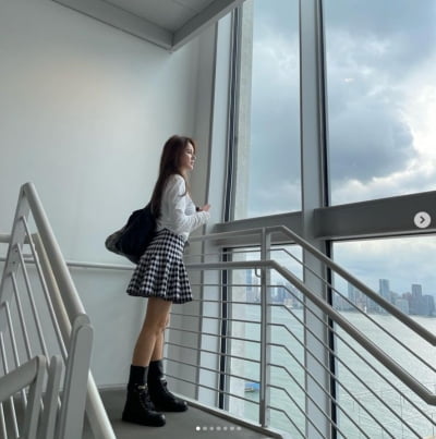 '안정환♥' 이혜원, 완벽한 레전드 미코...미국에서도 빛나는 물광피부[TEN★]
