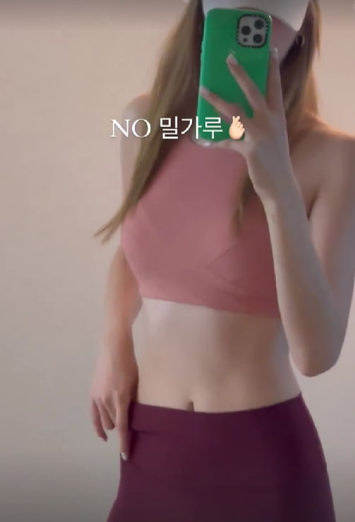 아이린, 밀가루와 바꾼 마네킹 보다 더 마른 몸매...완벽한 레깅스 핏[TEN★]