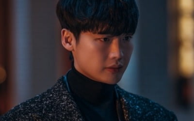 이종석, 암흑세계 제왕 추모하는 장례식 참석…예상 못한 2인자 등장('빅마우스')