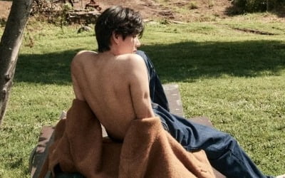 방탄소년단 뷔, ♥제니와 열애설 있어도…과감한 상반신 노출로 '인스타 소통'[TEN★]