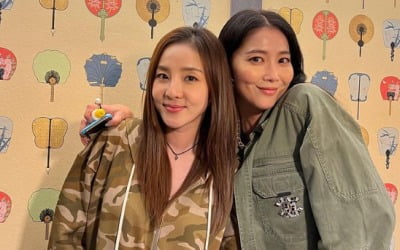 오윤아, 산다라박과 비슷한 얼굴 크기…소두 대결[TEN★]