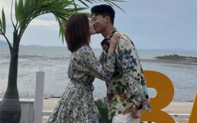 '돌싱글즈' 조예영♥한정민, 괜히 19금 커플이 아니네…찐한 키스 나눠[TEN★]