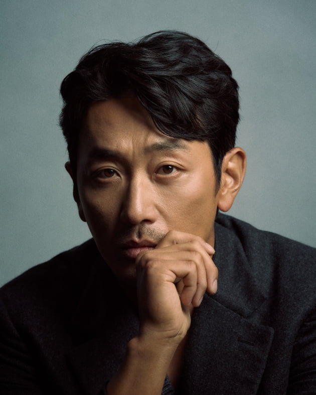 넷플릭스 '수리남'에 출연한 배우 하정우. / 사진제공=넷플릭스