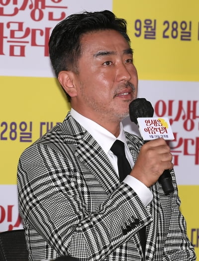 [TEN 포토] 류승룡 '믿고 보는 배우'