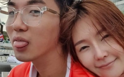 '돌싱글즈' 한정민♥조예영, 재혼 앞두고 첫 여행…수영장서 혀 빼꼼[TEN★]