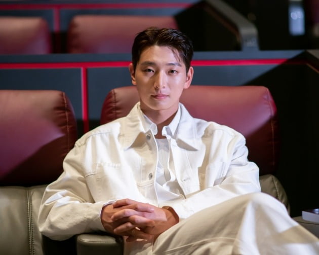 '행복한 서른 둘' 정진운 "오글 거렸던 '배우 정진운', 이젠 덜 어색…현재 진행형"[인터뷰②]