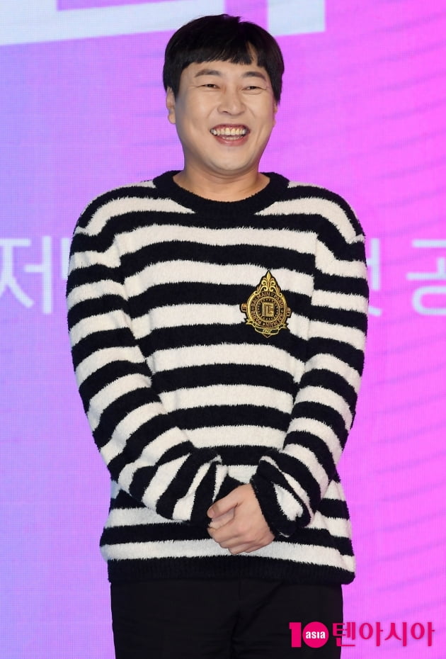 [TEN 포토] 이진호 '호탕한 웃음'