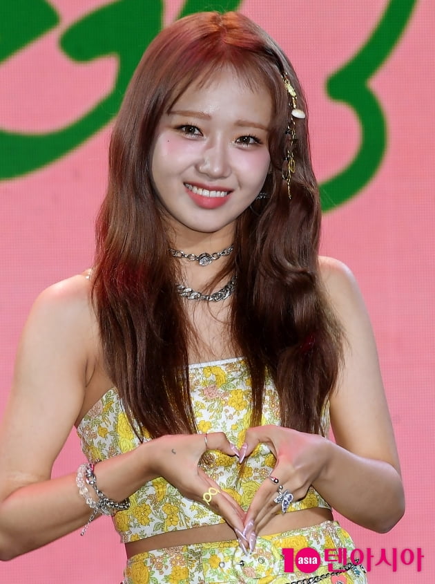 [TEN 포토] 위키미키 최유정 '싱글 앨범 '선플라워(Sunflower)' 로 인사드려요'
