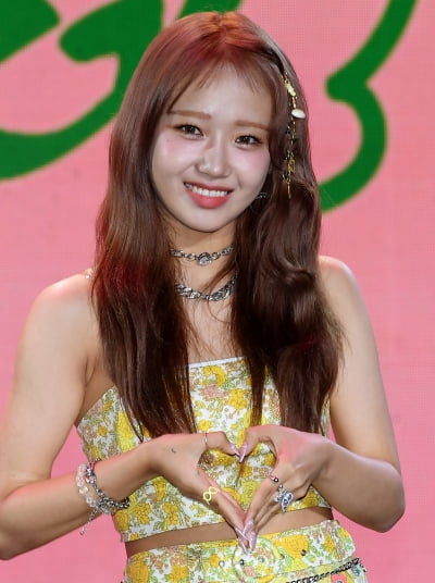 [TEN 포토] 위키미키 최유정 '싱글 앨범 '선플라워(Sunflower)' 로 인사드려요'