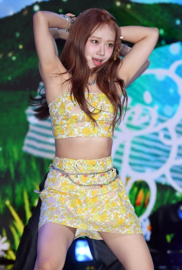 [TEN 포토] 위키미키 최유정 '군살없는 몸매'