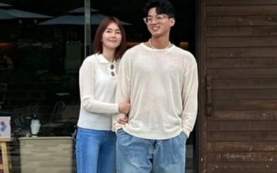 "딱 붙어있어" 한정민, 연하남의 박력…♥조예영 "절대 안떨어지징" 애교 폭발[TEN★]